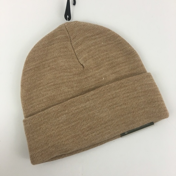 Timberland tan small logo beanie - Picture 3 of 5